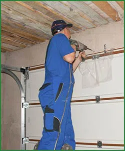 Quality Garage Door  Lake Bluff, IL 847-904-1635